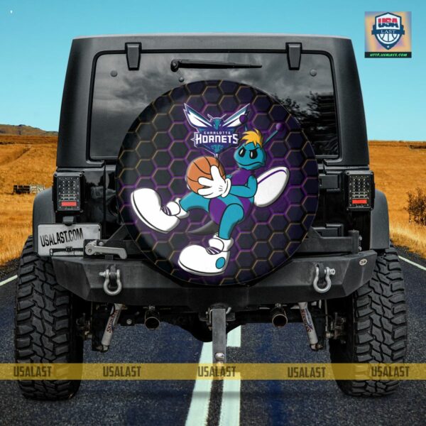 charlotte hornets nba mascot spare tire cover 3 bim53.jpg